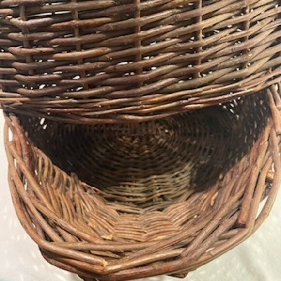 Vintage Wicker Twig Basket Vegetable Storage Hopper w/Lid - Picture 5 of 9